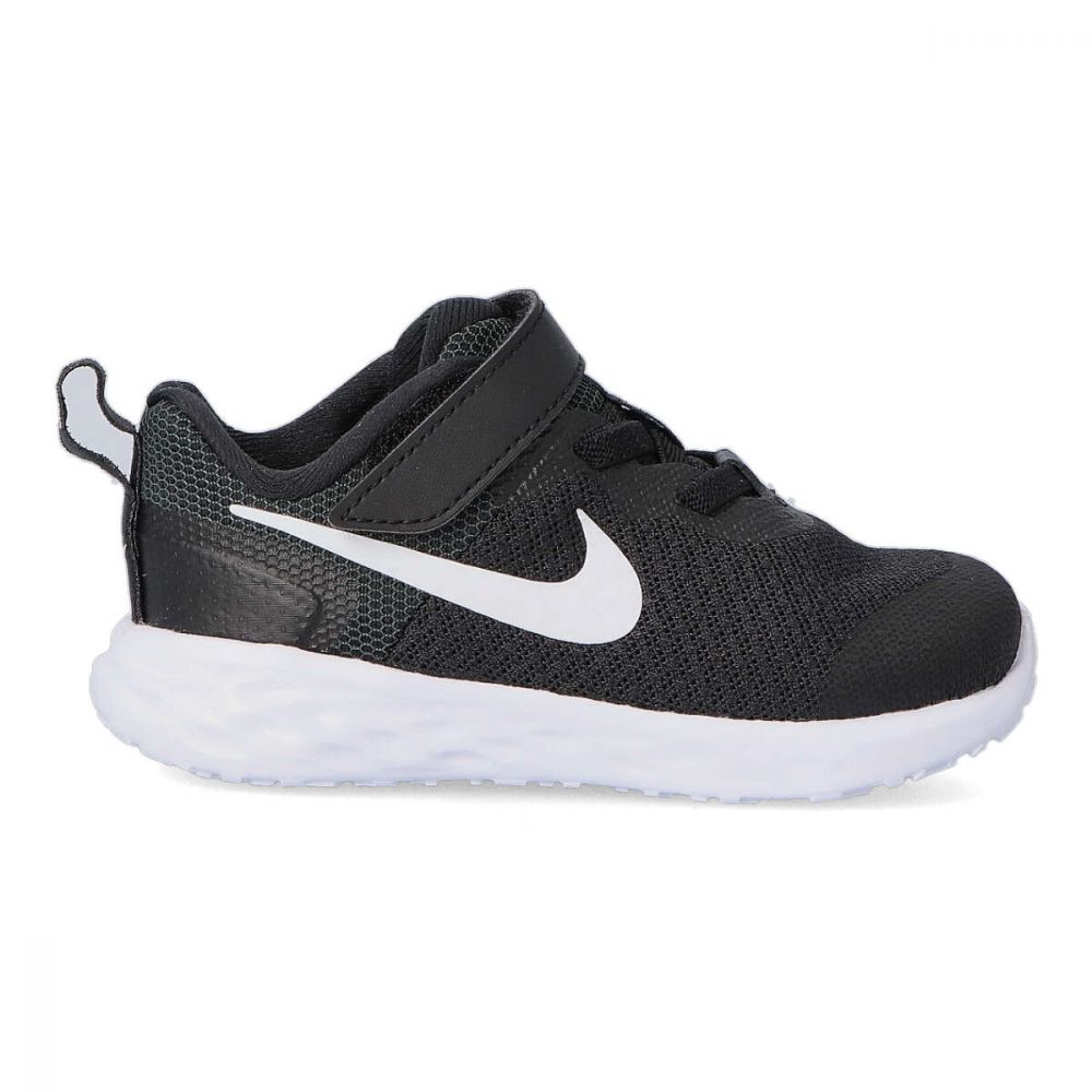 NIKE Deportivo velcro Revolution 6 NIK DD1094 NEGRO