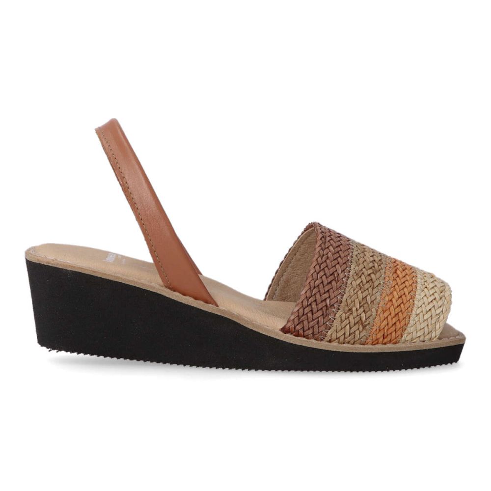 VANESSA Sandalia menorquina piel BEN 1000 CUERO