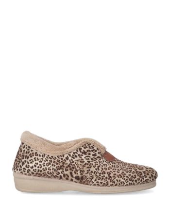 VANESSA Zapatilla de casa cerrada print leopardo