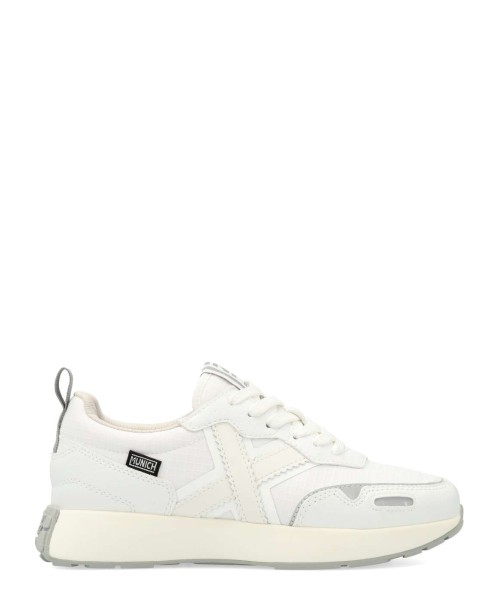 MUNICH Zapatilla sneakers urbana blanca Xemine