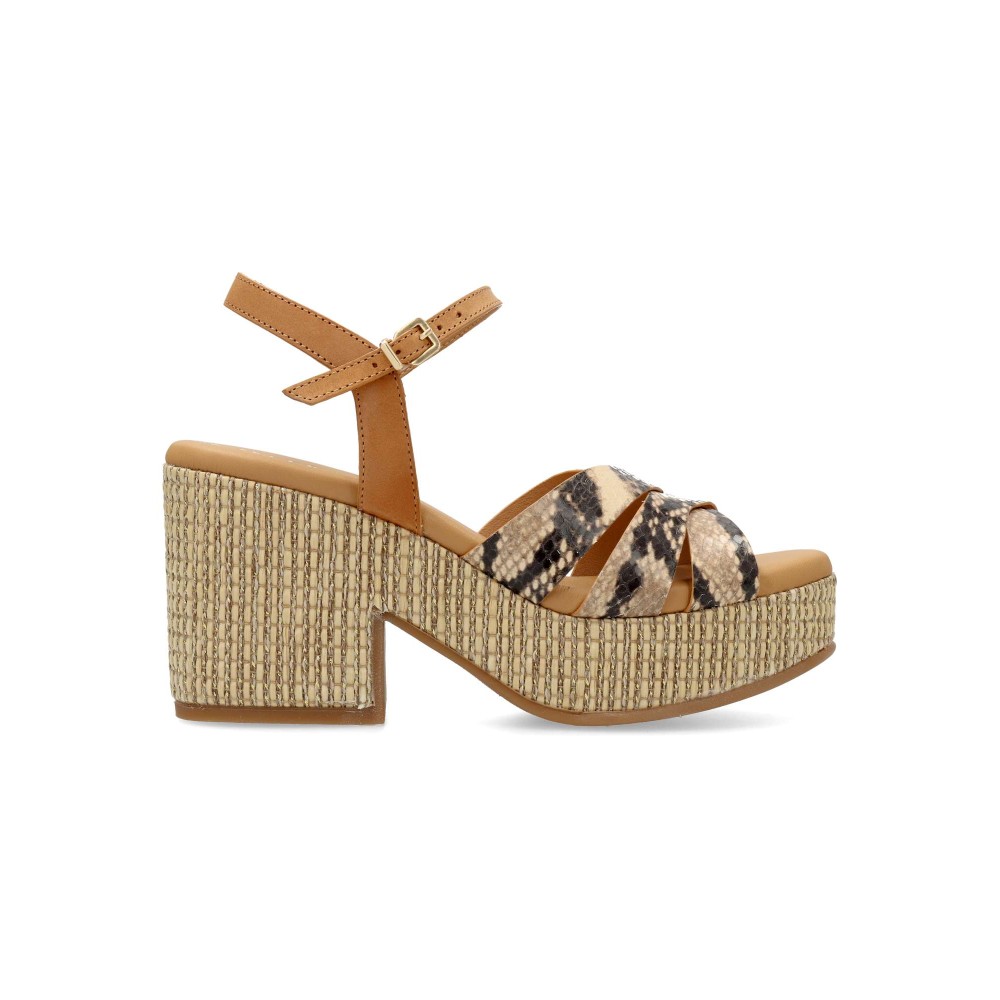 WEEKEND Sandalia fiesta tacón plataforma rafia