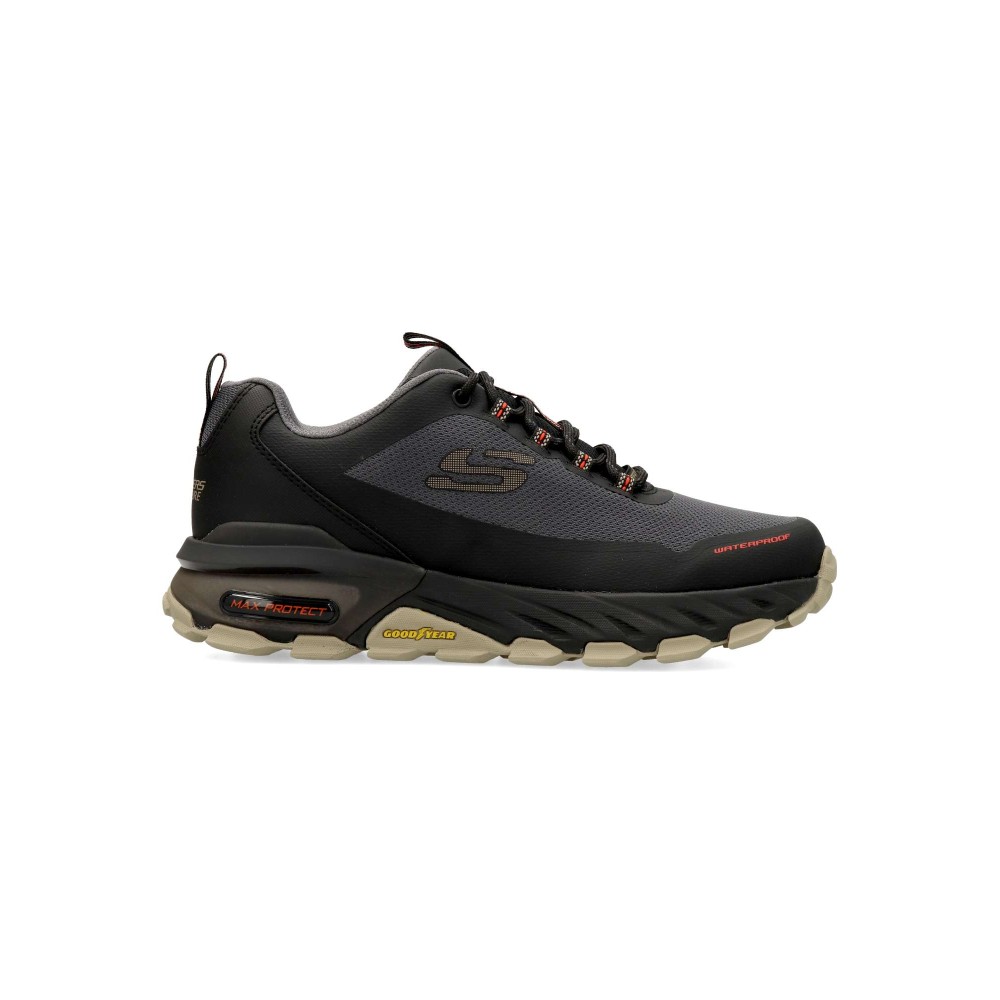 SKECHERS Deportiva outdoor Max Protect - Fast Track