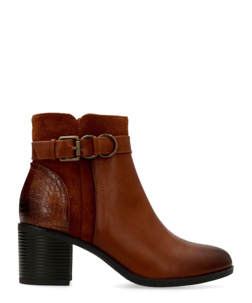 AMARPIES Botín tacón confort hebilla mujer