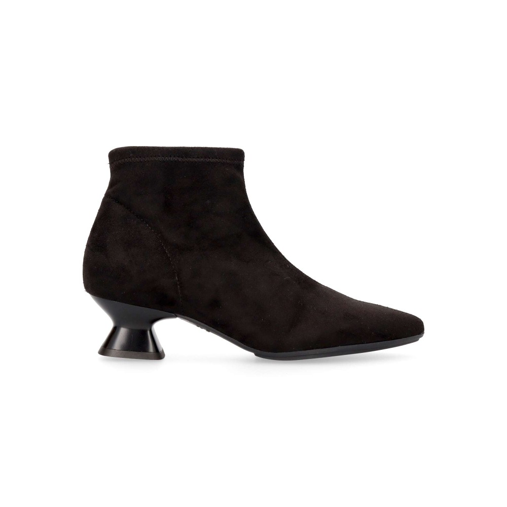 VANESSA Botín tejido elástico tacón bajo