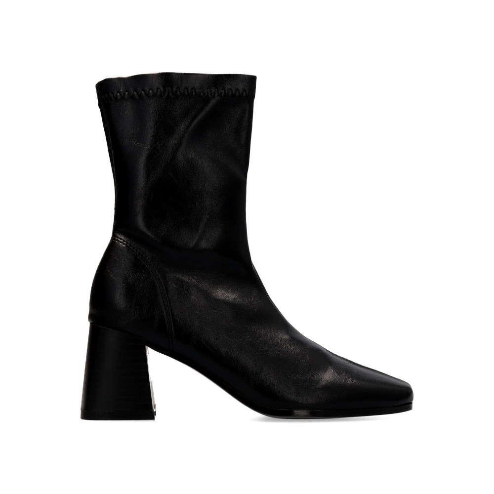 BUONAROTTI Botín napa elástica confort mujer