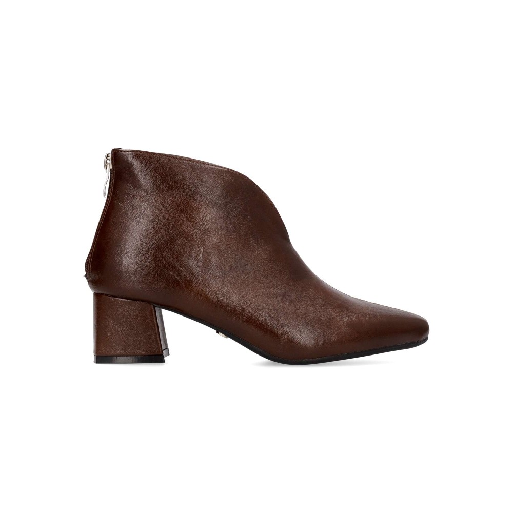 BUONAROTTI Botín corto confort mujer