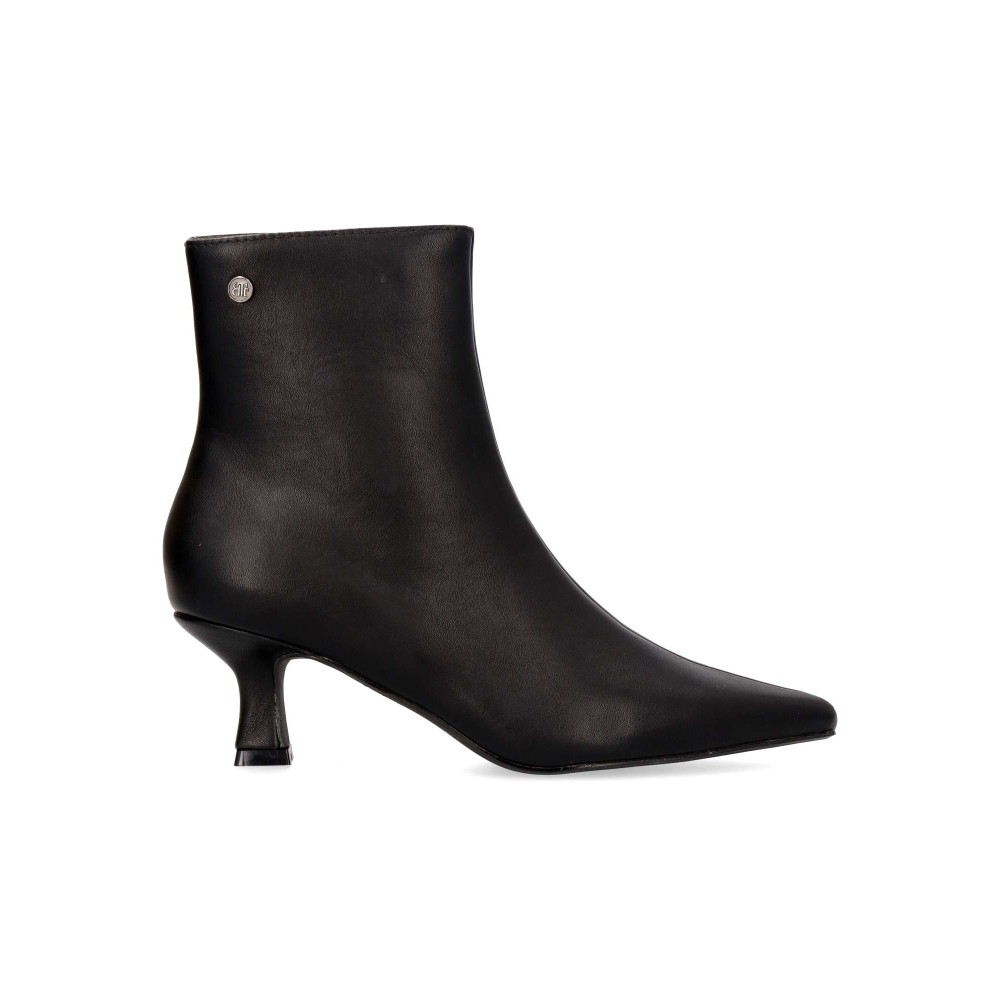 BUONAROTTI Botín elegante punta fina mujer