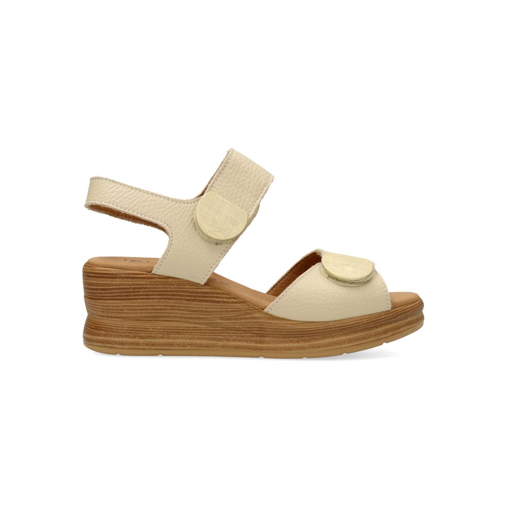 PITILLOS Sandalia piel confort mujer