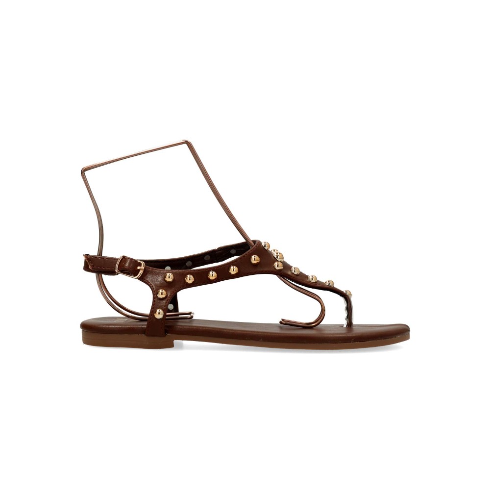 VVNN Sandalia elegante tachas decorativas
