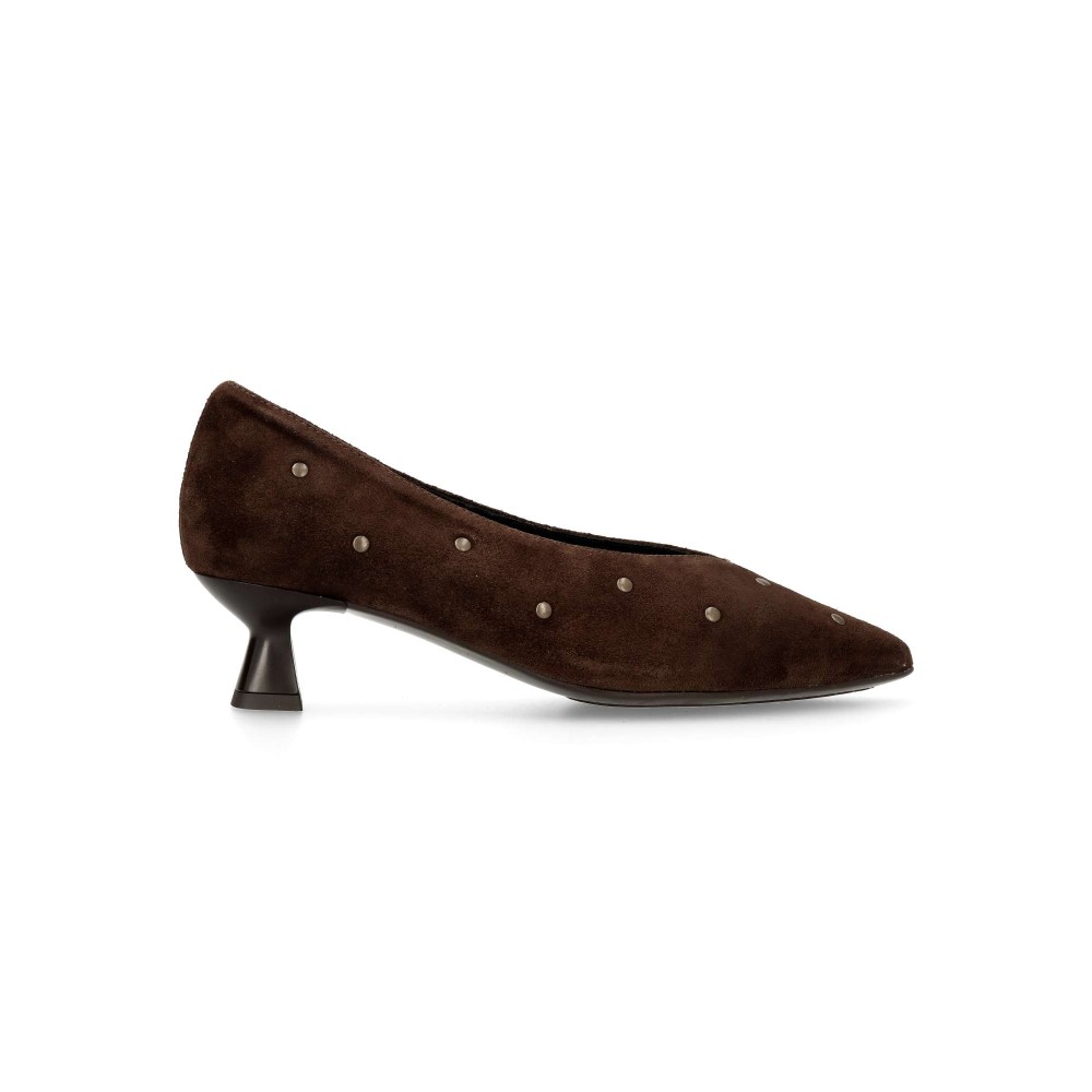 DESIREE Zapato salón tachas piel serraje