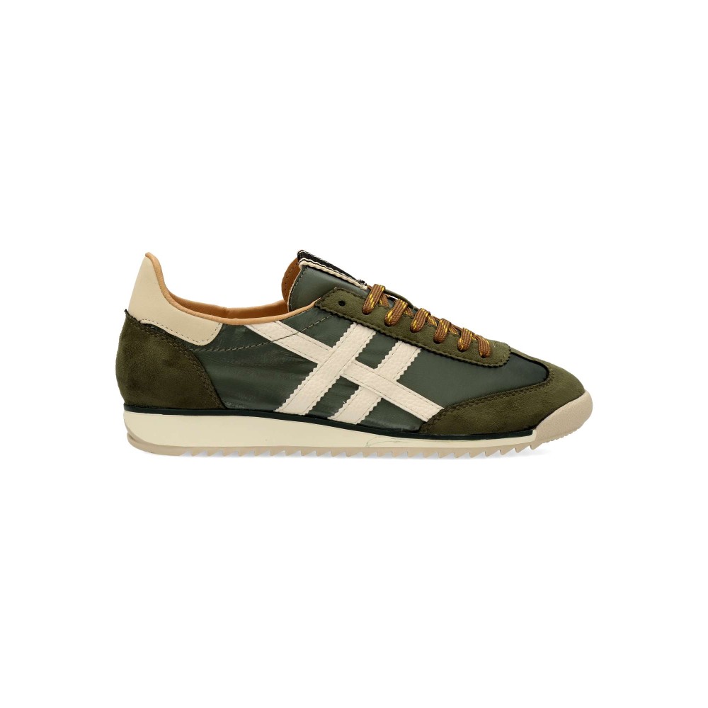 CORINA Sneakers casual sport vintage