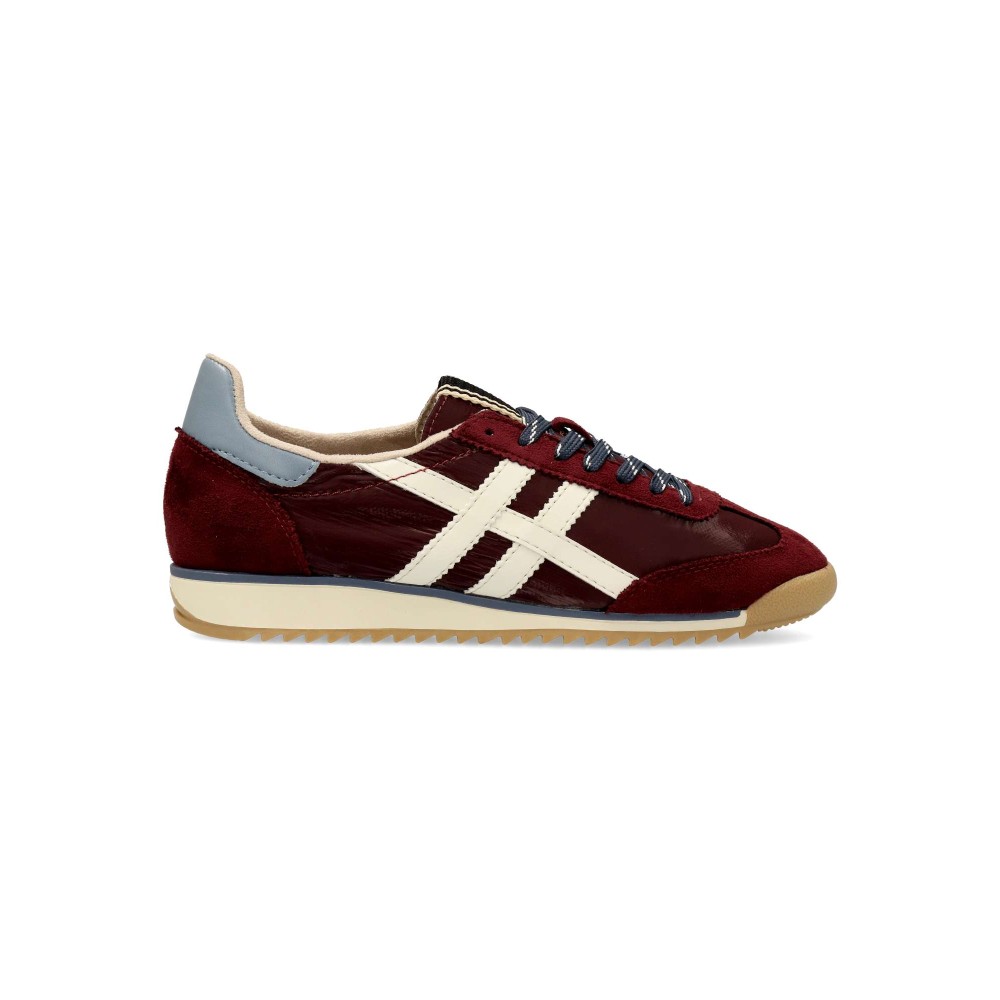 CORINA Zapatilla deportiva casual vintage