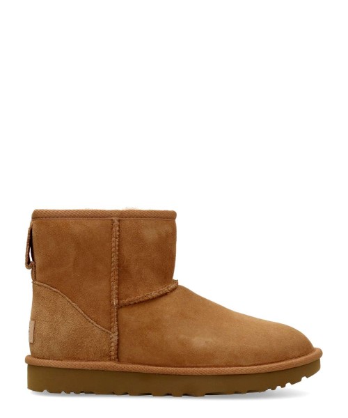 UGG Bota australiana Classic Mini II
