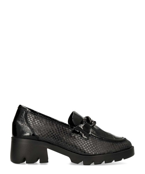 24 HRS Zapato confort piel efecto serpiente