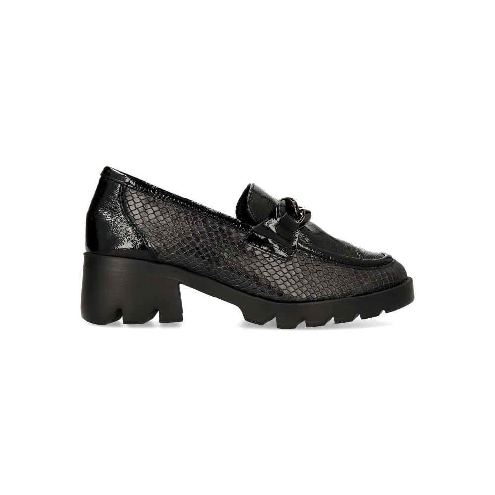 24 HRS Zapato confort piel efecto serpiente
