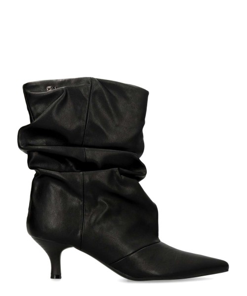 CHIKA10 Bota baja efecto fruncido mujer